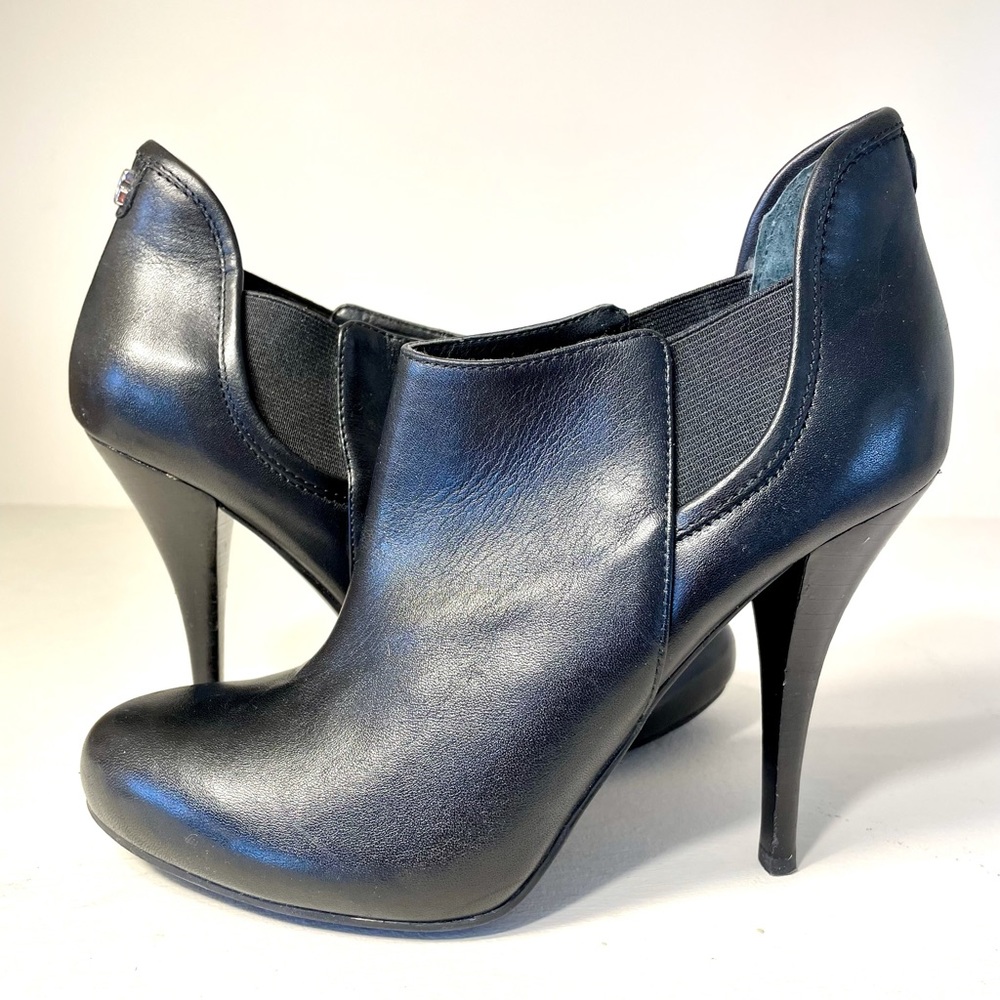 Guess Leather Stiletto Slip On WGMIST Booties